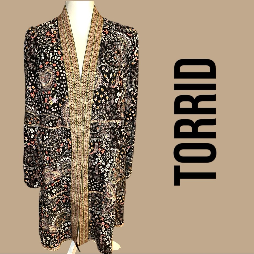 Torrid Black and Gold Boho Tiered Maxi Kimono/Cover up Paisley Design